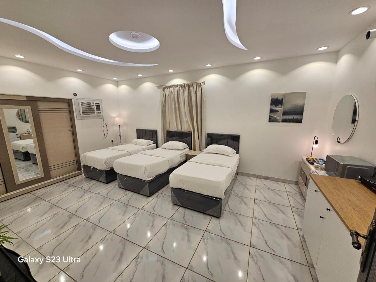 Comfortable & Big Family Apartments 10Mins Drive To Al-Masjid -Nabawi - Nozol Noor 2 Medina Exterior photo